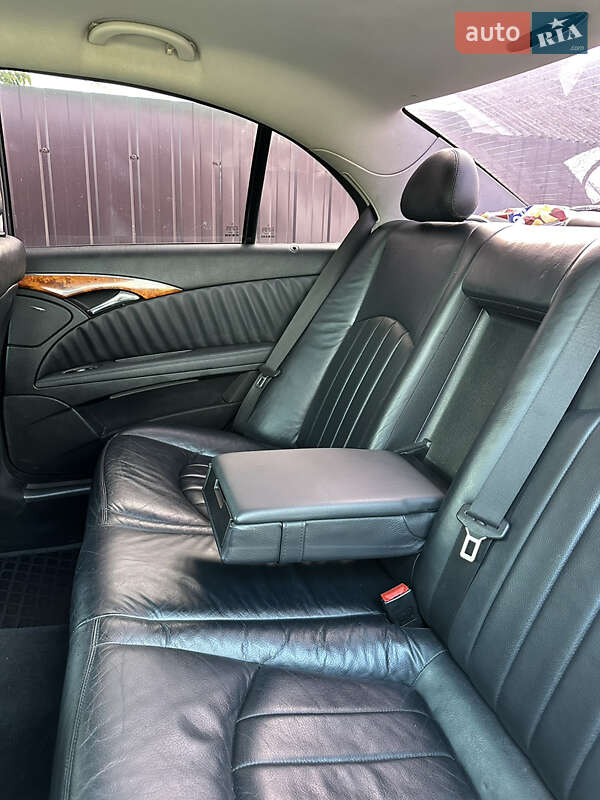 Седан Mercedes-Benz E-Class 2007 в Засуллі фото 11 Седан Mercedes-Benz E-Class 2007 в Засуллі