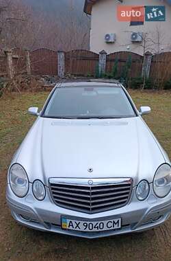 Седан Mercedes-Benz E-Class 2006 в Яремчі