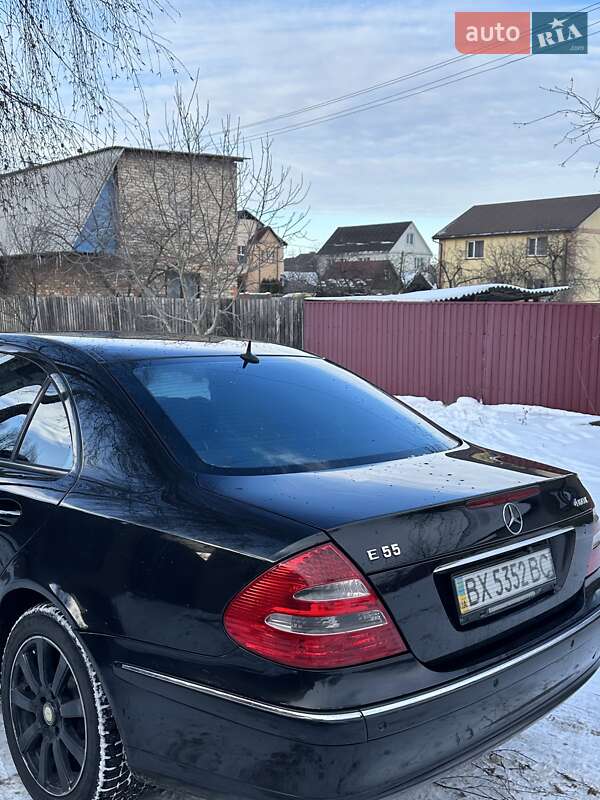Седан Mercedes-Benz E-Class 2005 в Буче
