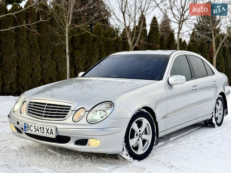Седан Mercedes-Benz E-Class 2002 в Львове