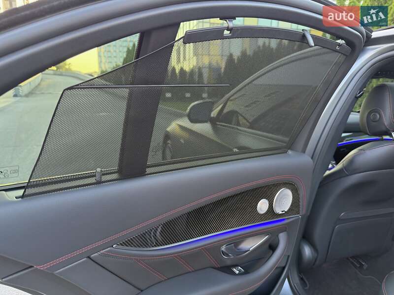 Седан Mercedes-Benz E-Class 2022 в Днепре