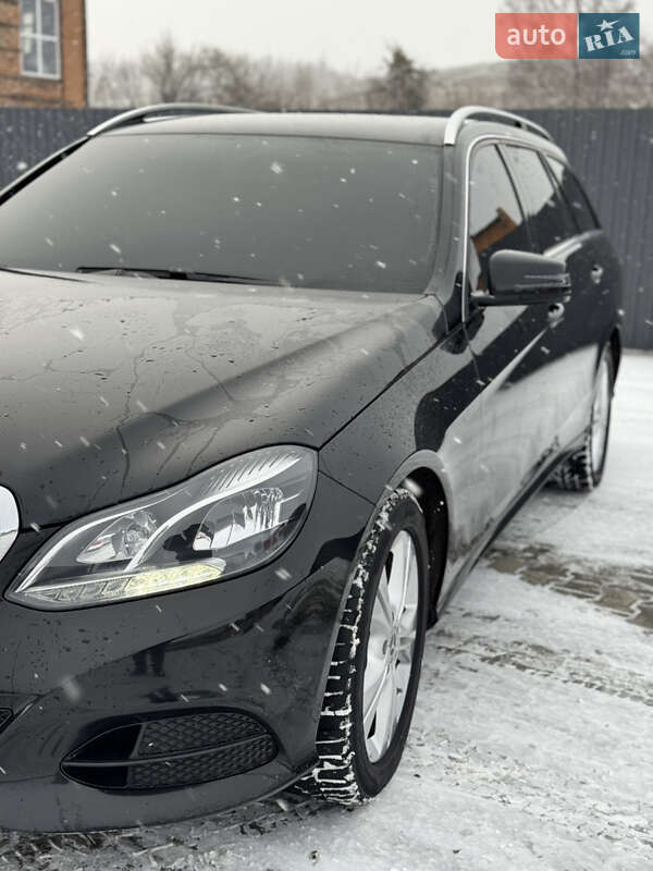Универсал Mercedes-Benz E-Class 2015 в Нововолынске