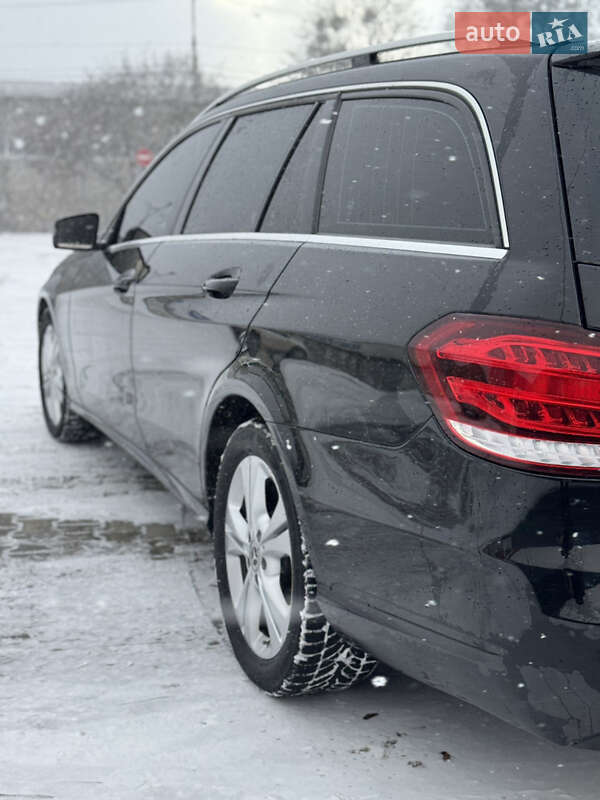 Универсал Mercedes-Benz E-Class 2015 в Нововолынске