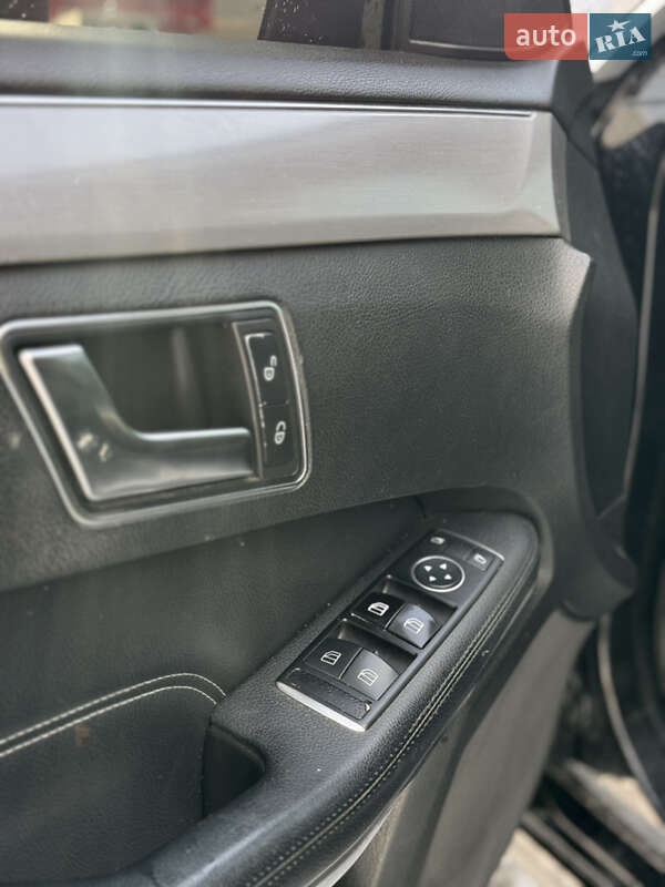 Универсал Mercedes-Benz E-Class 2015 в Нововолынске