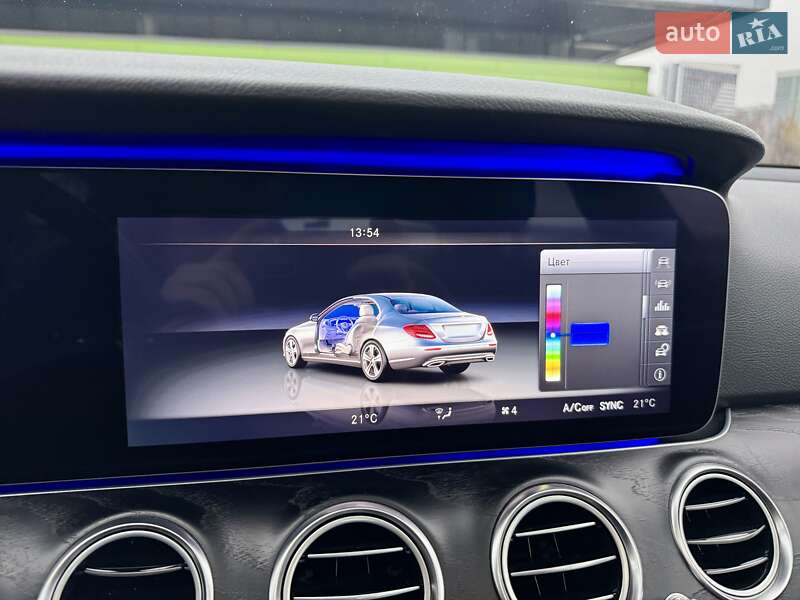 Седан Mercedes-Benz E-Class 2017 в Киеве