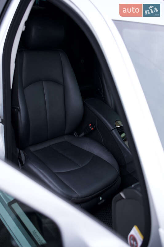 Седан Mercedes-Benz E-Class 2008 в Полтаве