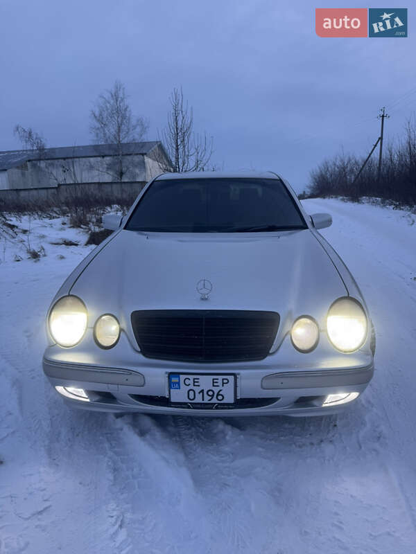 Mercedes-Benz E-Class 2001