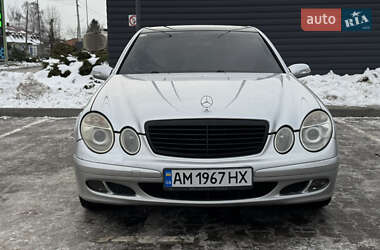 Седан Mercedes-Benz E-Class 2002 в Житомире
