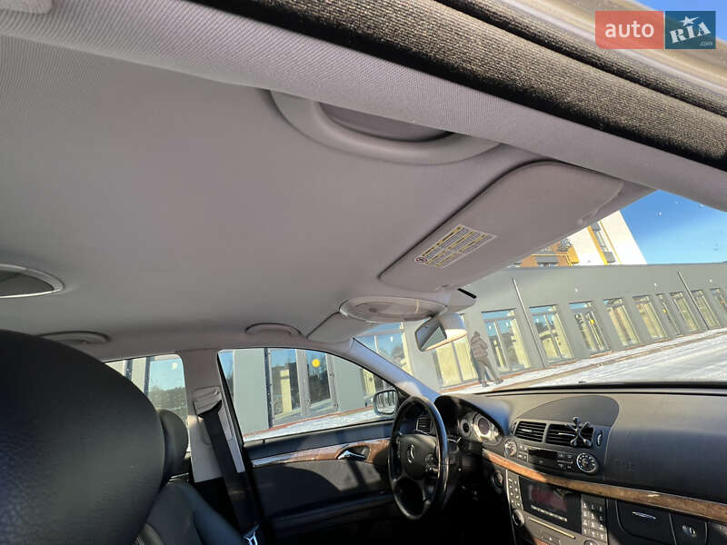 Седан Mercedes-Benz E-Class 2006 в Луцке
