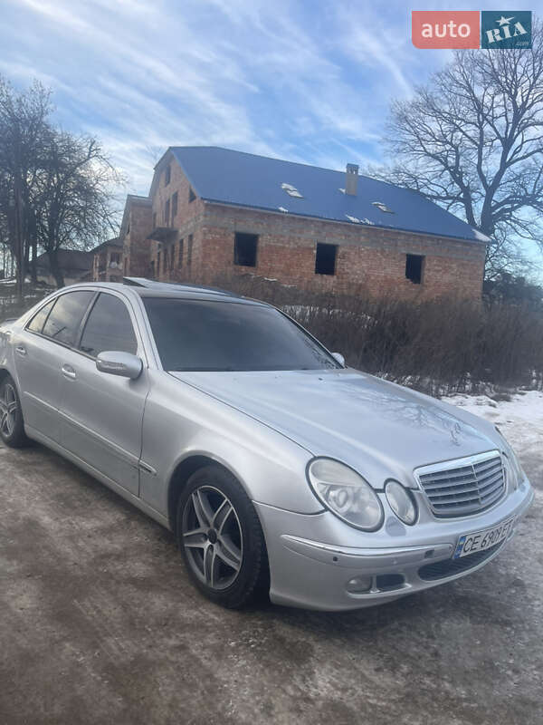 Седан Mercedes-Benz E-Class 2003 в Чернівцях
