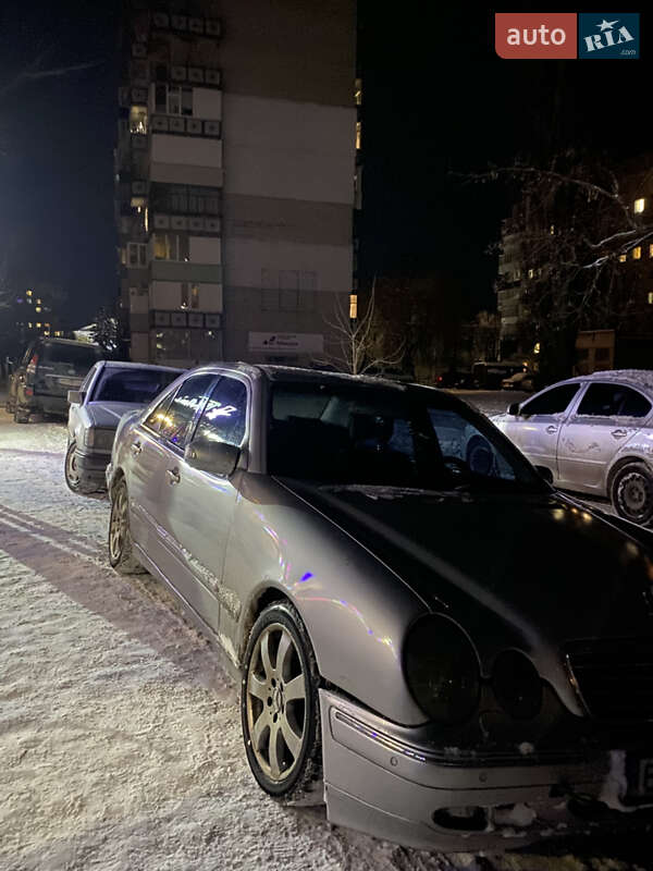 Седан Mercedes-Benz E-Class 2001 в Шостці фото 3 Седан Mercedes-Benz E-Class 2001 в Шостці