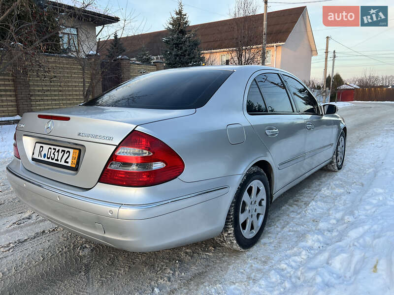 Седан Mercedes-Benz E-Class 2004 в Киеве фото 12 Седан Mercedes-Benz E-Class 2004 в Киеве