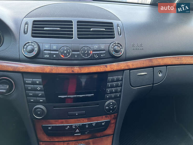 Седан Mercedes-Benz E-Class 2004 в Киеве фото 79 Седан Mercedes-Benz E-Class 2004 в Киеве
