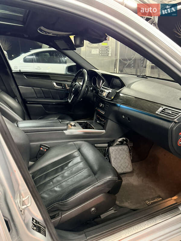 Седан Mercedes-Benz E-Class 2014 в Луцке