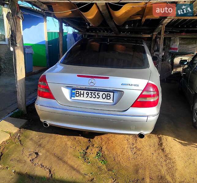 Mercedes-Benz E-Class 2002