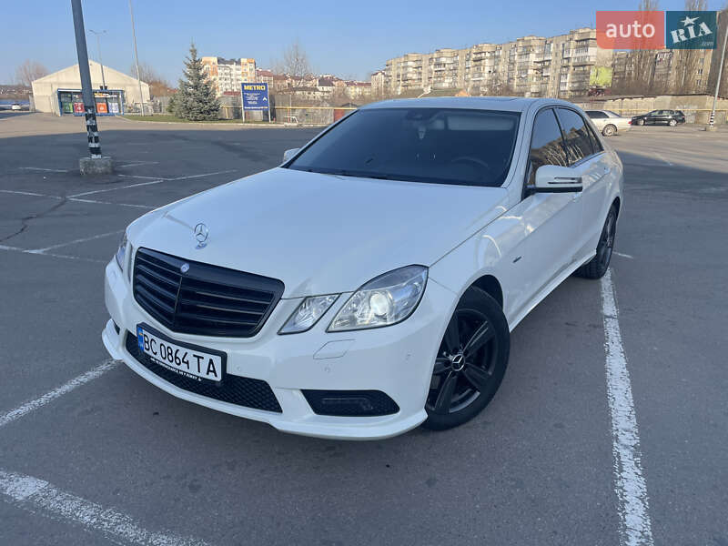 Седан Mercedes-Benz E-Class 2009 в Кам'янець-Подільському фото 31 Седан Mercedes-Benz E-Class 2009 в Кам'янець-Подільському