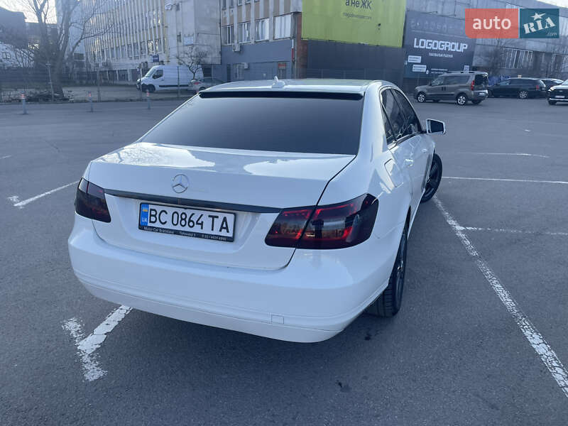 Седан Mercedes-Benz E-Class 2009 в Кам'янець-Подільському фото 44 Седан Mercedes-Benz E-Class 2009 в Кам'янець-Подільському
