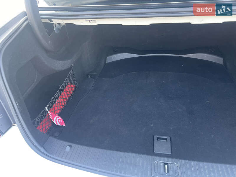 Седан Mercedes-Benz E-Class 2009 в Кам'янець-Подільському фото 83 Седан Mercedes-Benz E-Class 2009 в Кам'янець-Подільському