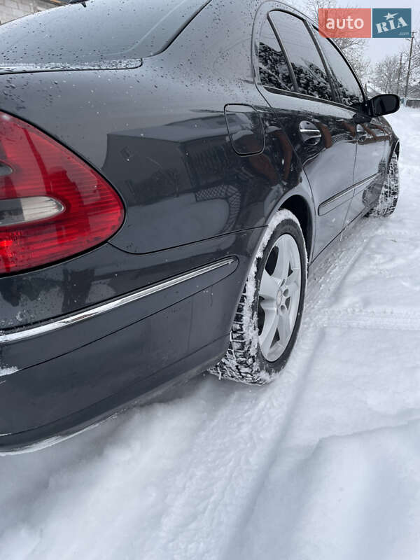 Седан Mercedes-Benz E-Class 2004 в Любомле фото 8 Седан Mercedes-Benz E-Class 2004 в Любомле