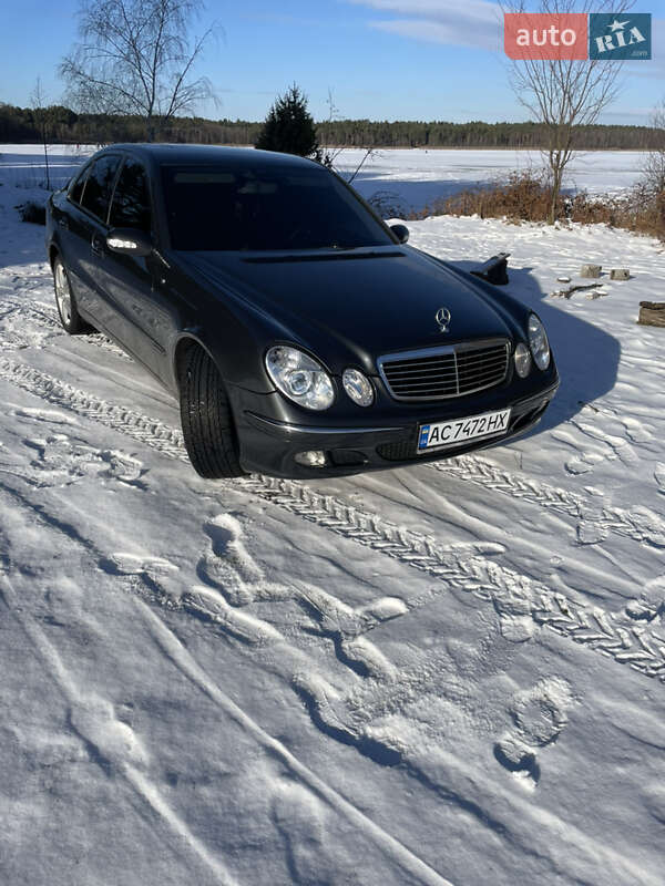 Седан Mercedes-Benz E-Class 2004 в Любомле фото 15 Седан Mercedes-Benz E-Class 2004 в Любомле
