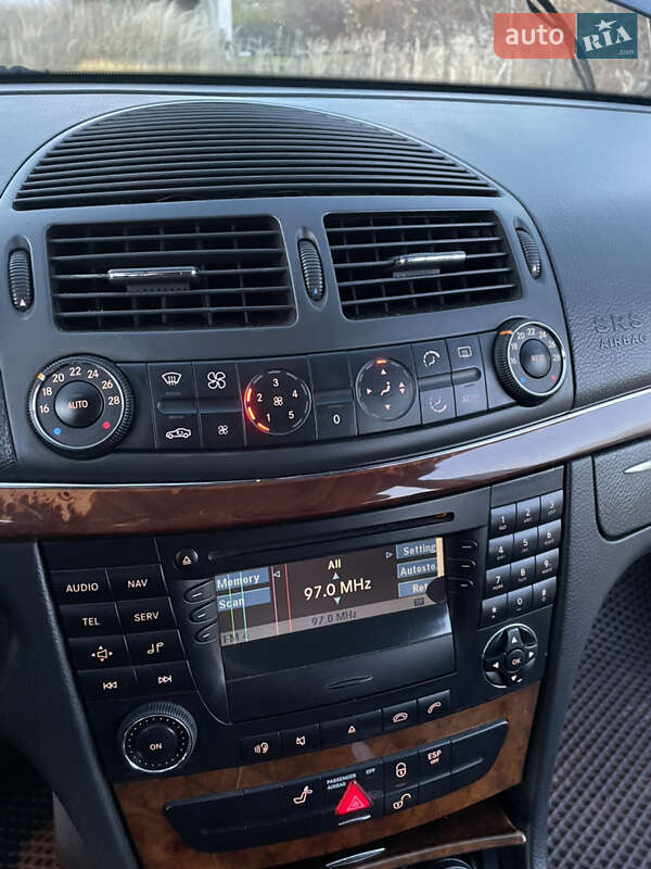 Седан Mercedes-Benz E-Class 2004 в Любомле фото 34 Седан Mercedes-Benz E-Class 2004 в Любомле