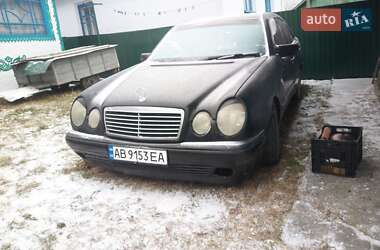 Седан Mercedes-Benz E-Class 1996 в Жмеринці