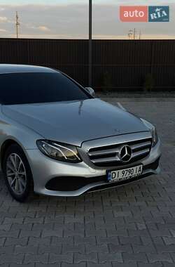Седан Mercedes-Benz E-Class 2016 в Ужгороде