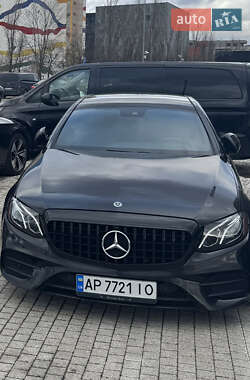 Седан Mercedes-Benz E-Class 2018 в Запорожье