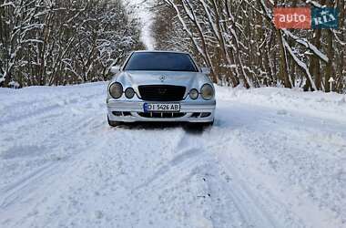 Седан Mercedes-Benz E-Class 2000 в Острозі
