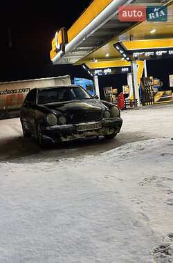 Седан Mercedes-Benz E-Class 2000 в Івано-Франківську