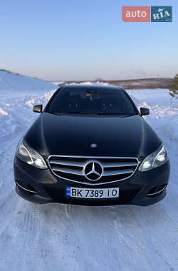 Седан Mercedes-Benz E-Class 2014 в Ровно