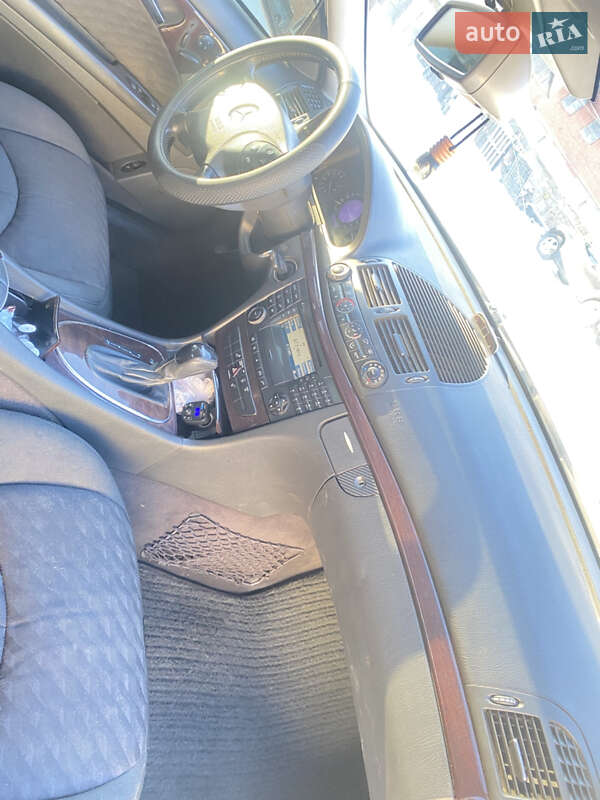 Седан Mercedes-Benz E-Class 2003 в Брусилове