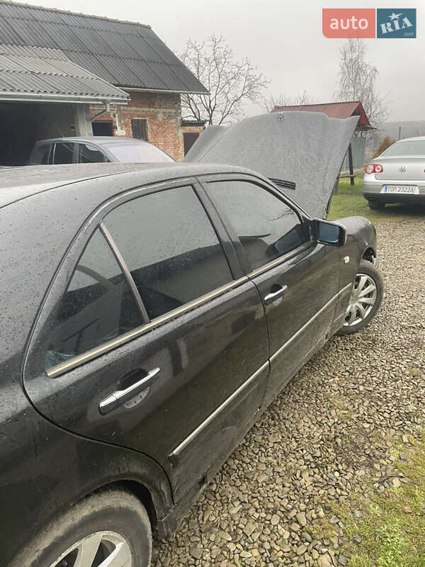 Седан Mercedes-Benz E-Class 1998 в Дрогобыче фото 6 Седан Mercedes-Benz E-Class 1998 в Дрогобыче