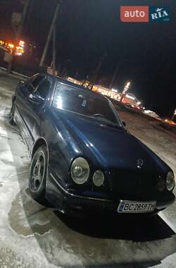 Седан Mercedes-Benz E-Class 2001 в Сколе