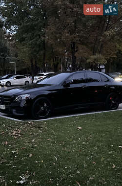 Седан Mercedes-Benz E-Class 2016 в Днепре