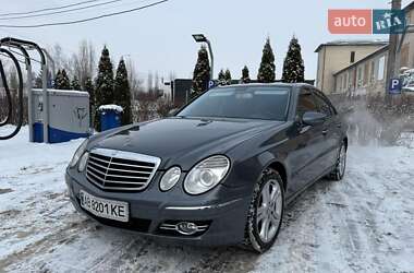 Седан Mercedes-Benz E-Class 2006 в Вінниці