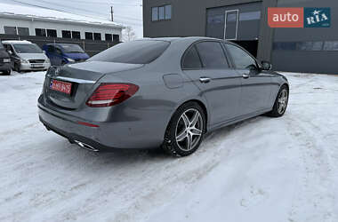 Седан Mercedes-Benz E-Class 2016 в Долині