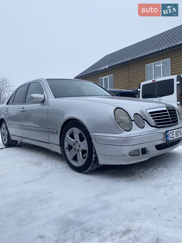 Mercedes-Benz E-Class 2002