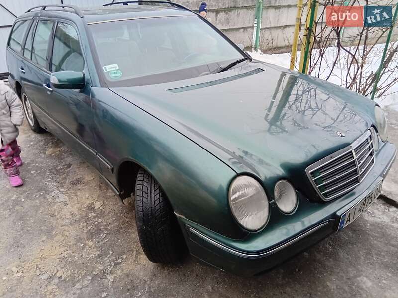 Mercedes-Benz E-Class 2000