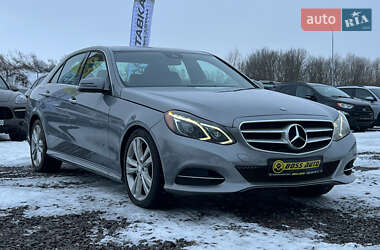 Седан Mercedes-Benz E-Class 2013 в Львове