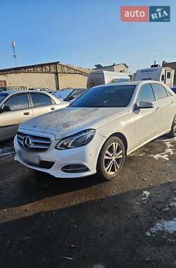 Седан Mercedes-Benz E-Class 2014 в Николаеве