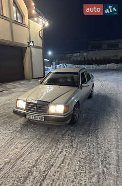 Седан Mercedes-Benz E-Class 1989 в Тернополі