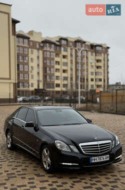 Седан Mercedes-Benz E-Class 2011 в Измаиле
