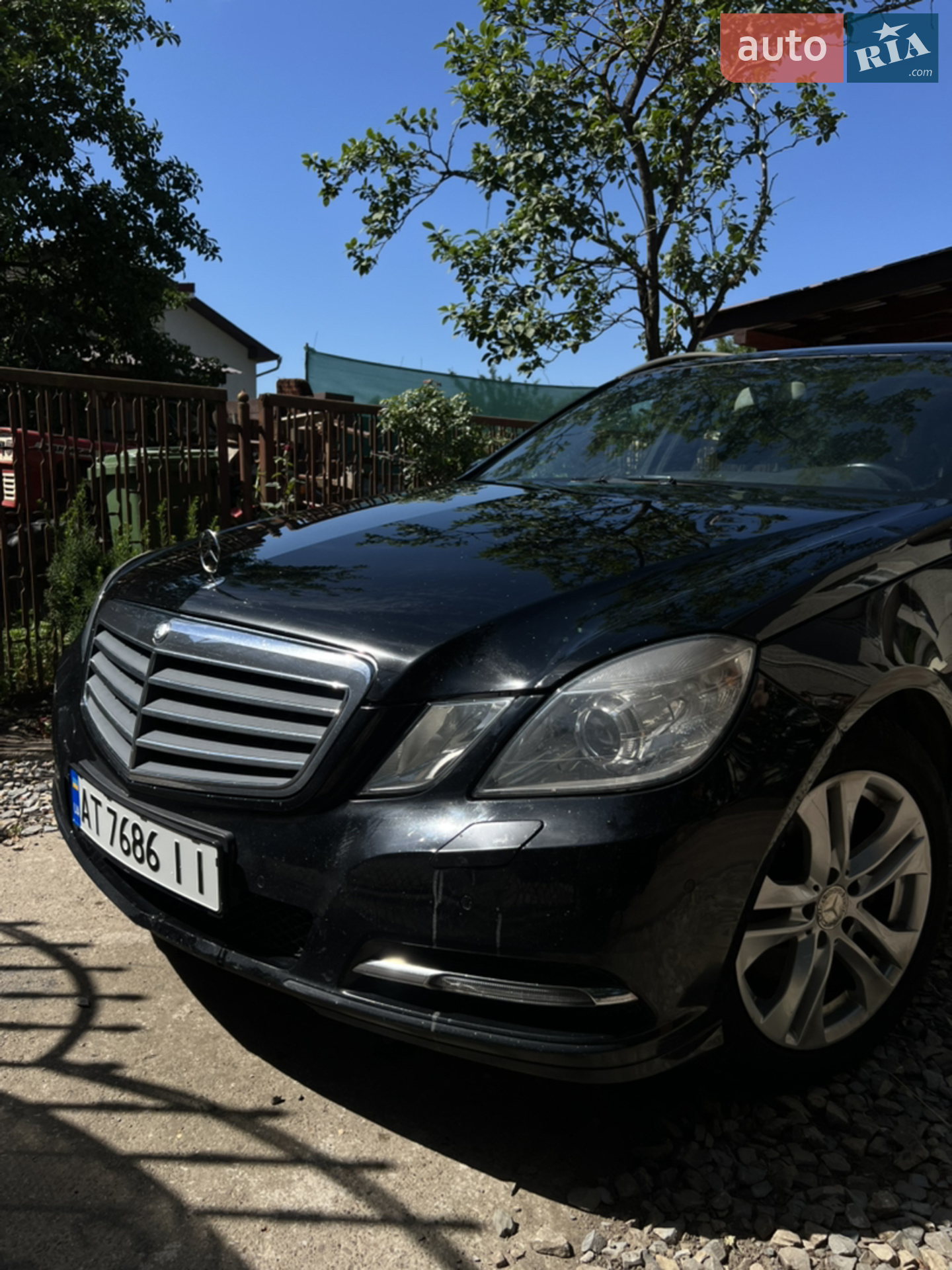 Mercedes-Benz E-Class 2012