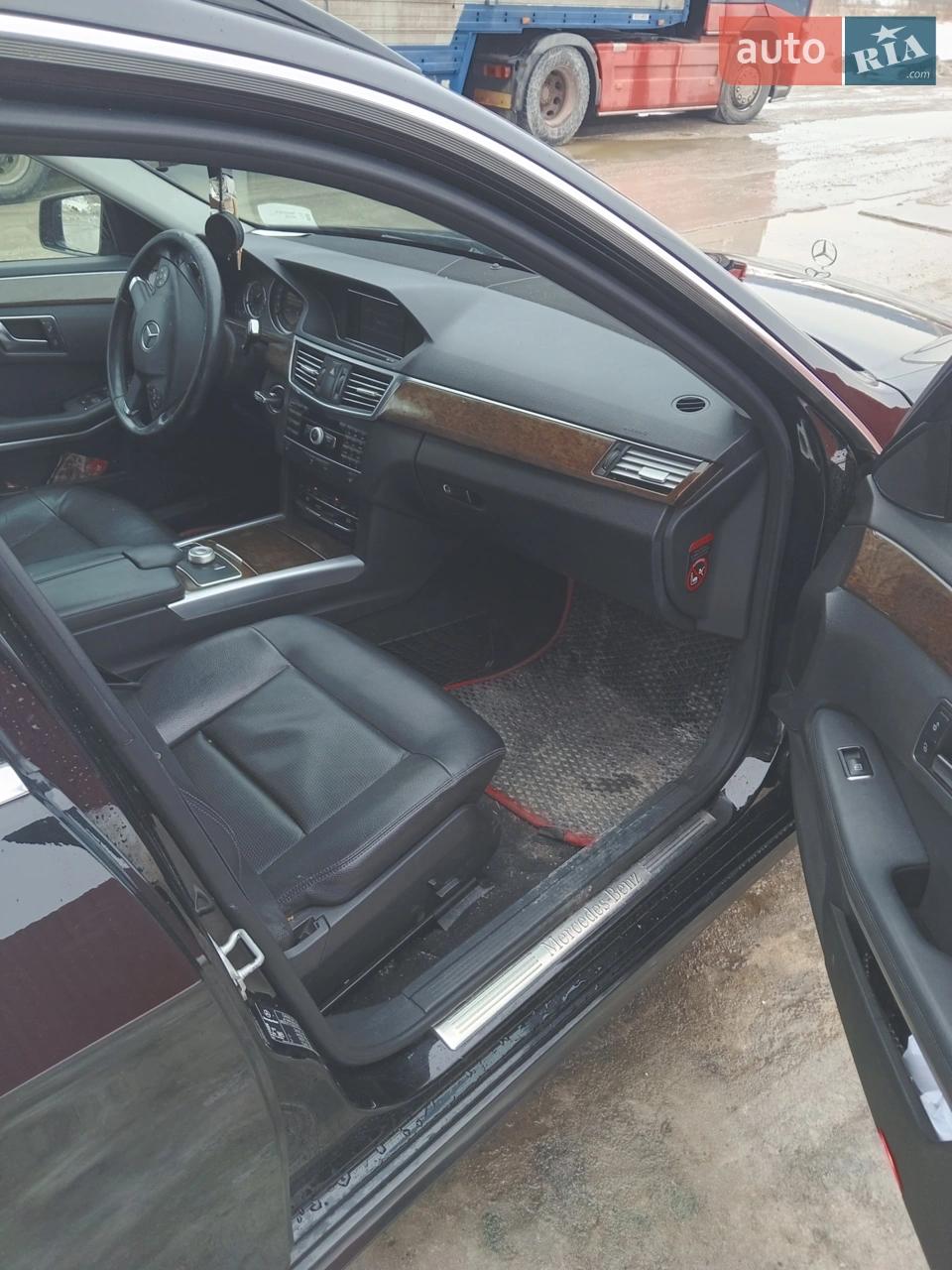 2011 Mercedes-Benz E-klasse - мініатюра 13