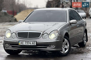 Седан Mercedes-Benz E-Class 2005 в Днепре