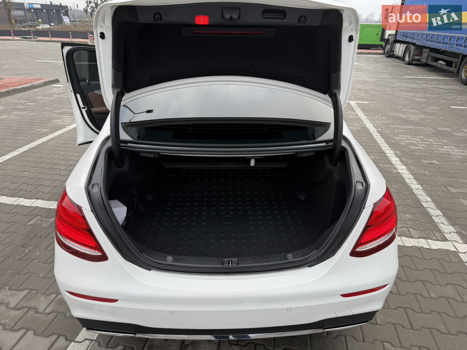 2018 Mercedes-Benz E-klasse - мініатюра 16