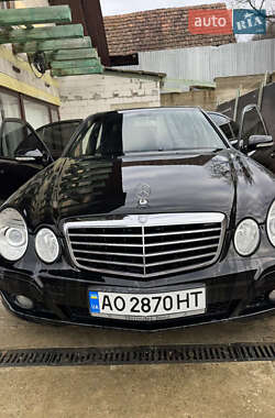 Седан Mercedes-Benz E-Class 2007 в Ужгороде