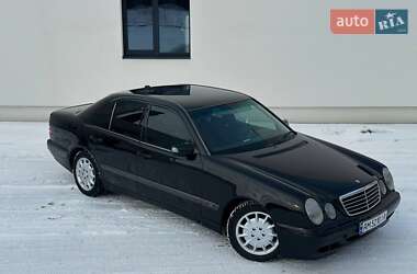 Седан Mercedes-Benz E-Class 2000 в Луцке