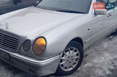 Седан Mercedes-Benz E-Class 1997 в Кіцмані